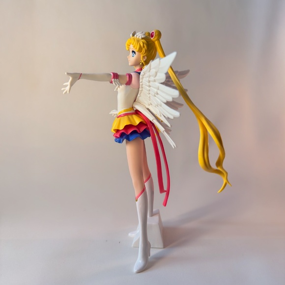 Sailor Moon Eternal Type A Figure Glitter Glamours Stars Wings Banpresto - Picture 1 of 3